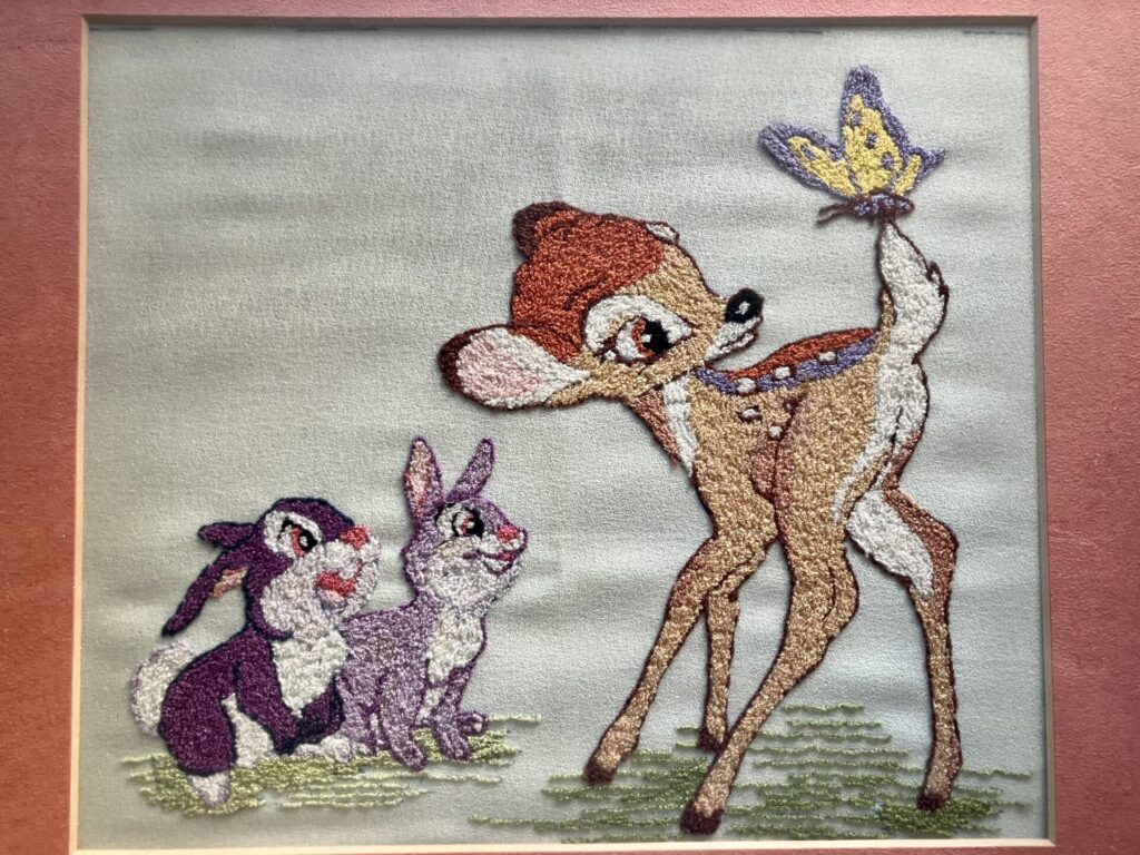 バンビの刺繍