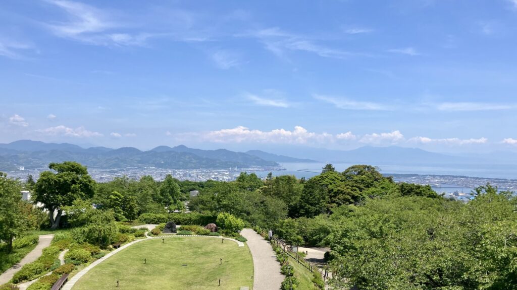 展望フロアから見える富士山側の景色