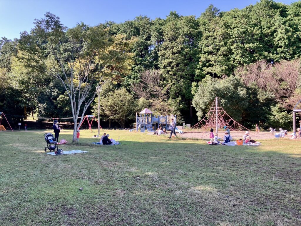 兎山公園の遊具広場